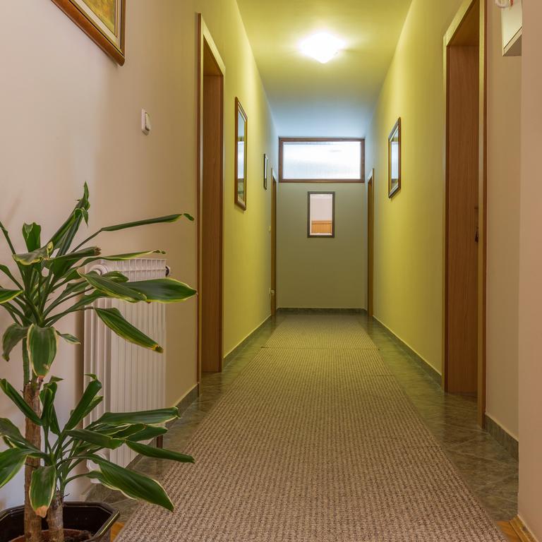 Rooms Pleska Near Zagreb Airport Velika Gorica Exterior foto